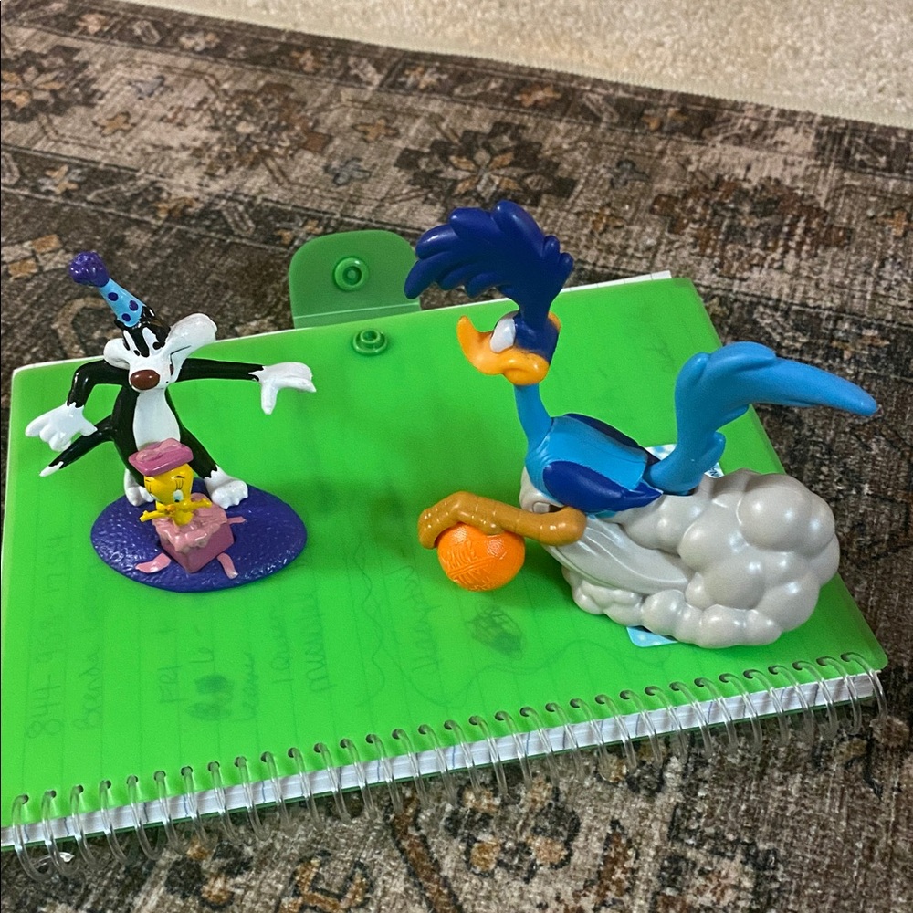 Looney Tunes Characters, Sylvester, Tweety, Bird, and Roadrunner Toy,Cake Topper